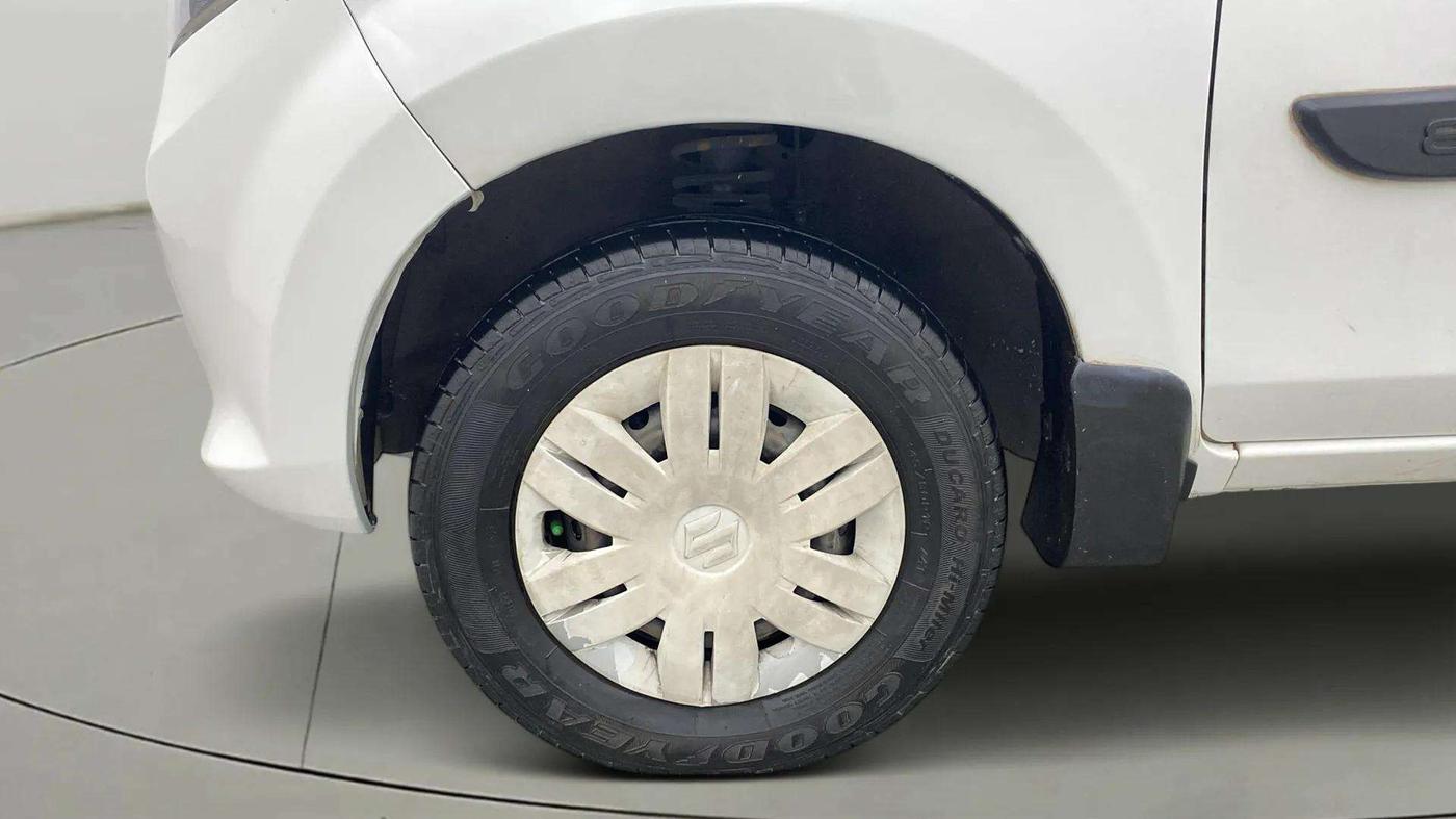 2016 Maruti Alto 800 LXI, Petrol, Manual, 38,677 km, Left Front Wheel