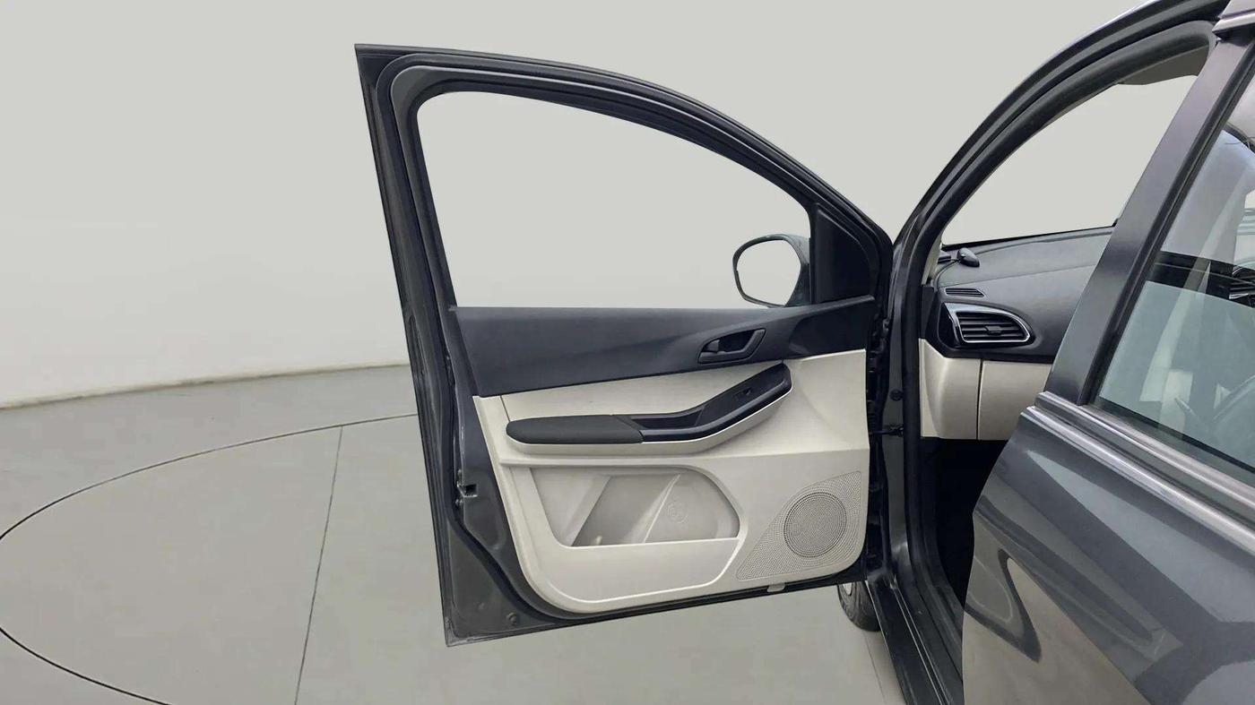 2023 Tata TIGOR XZ CNG, CNG, Manual, 15,812 km, LHS Front Door