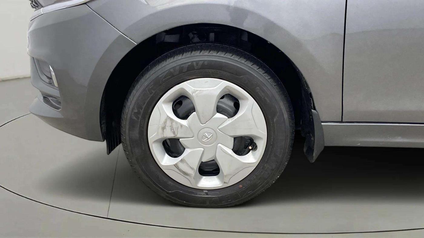 2023 Tata TIGOR XZ CNG, CNG, Manual, 15,812 km, Left Front Wheel