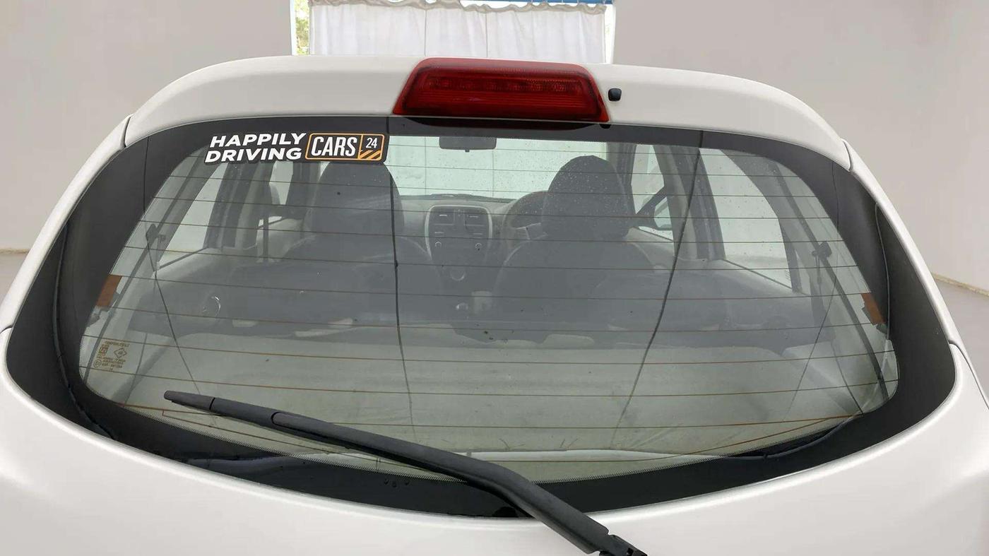 2015 Nissan Micra XV CVT, CNG, Automatic, 96,432 km, Rear Windshield
