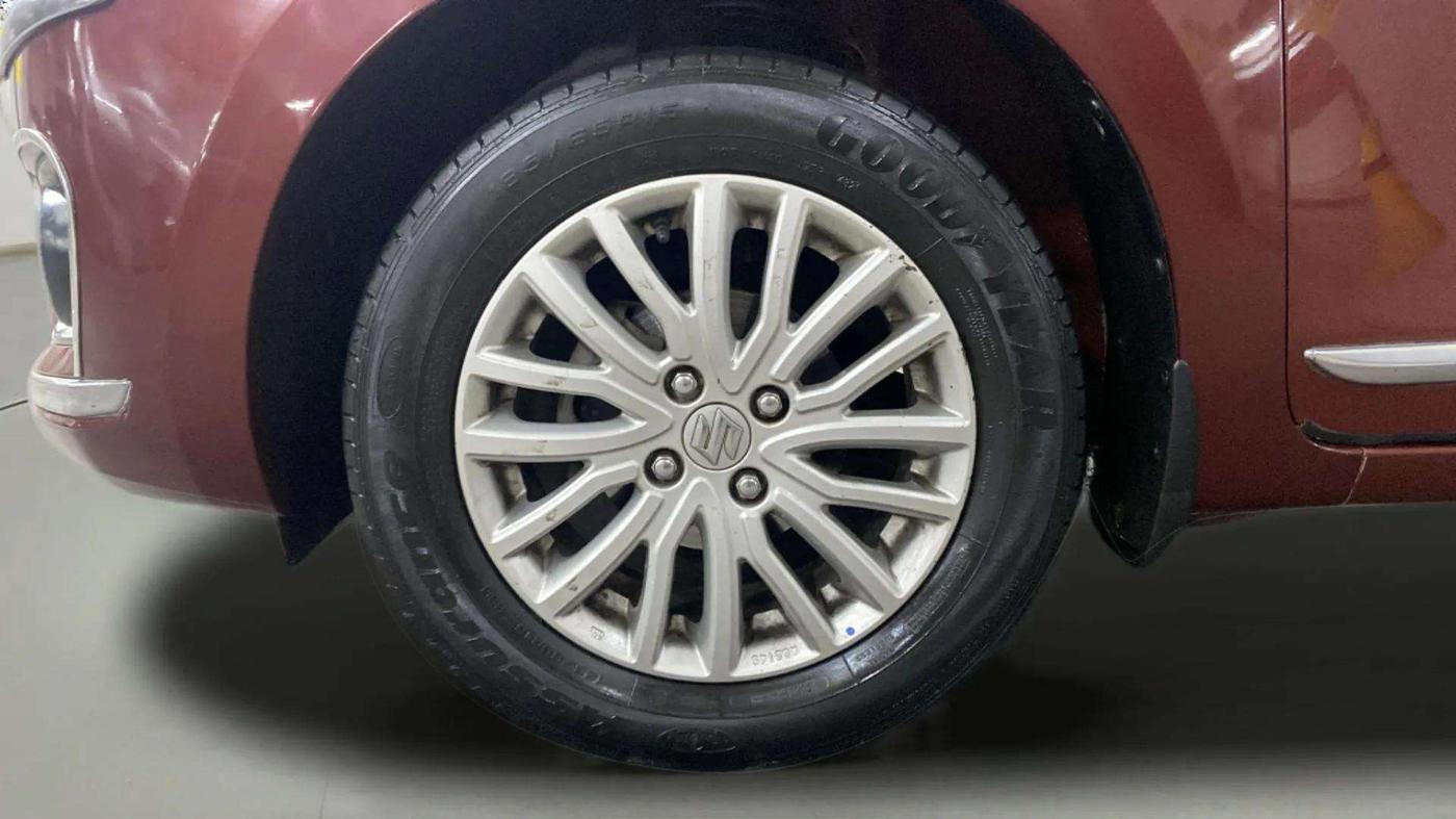 2019 Maruti Dzire ZXI, Petrol, Manual, 55,304 km, Left Front Wheel