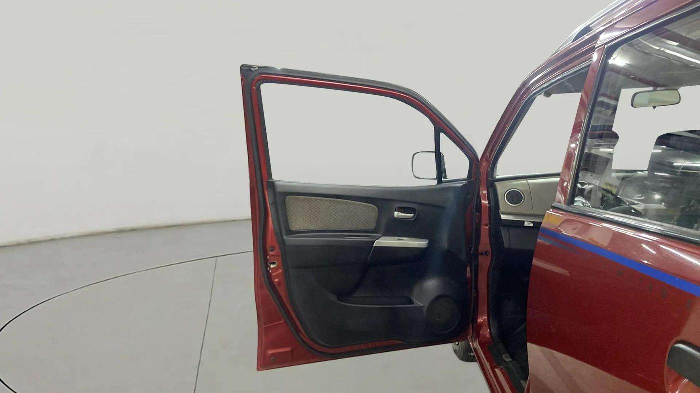 2014 Maruti Wagon R 1.0 LXI CNG, CNG, Manual, 62,851 km, LHS Front Door