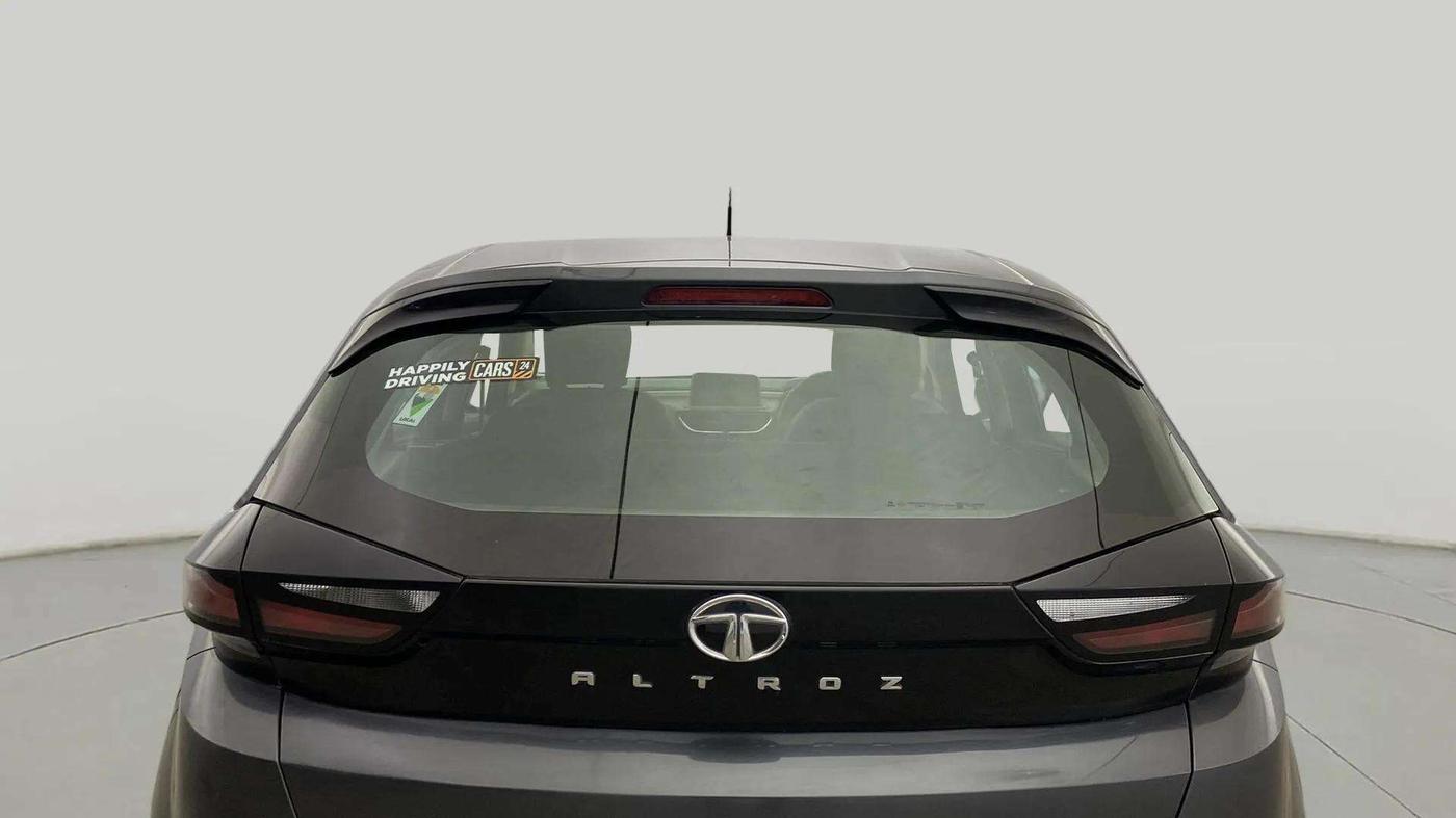 2021 Tata ALTROZ XM PLUS PETROL, Petrol, Manual, 24,877 km, Rear Windshield