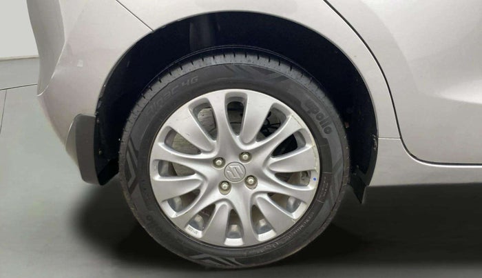 2016 Maruti Baleno ALPHA PETROL 1.2, Petrol, Manual, 60,523 km, Right Rear Wheel