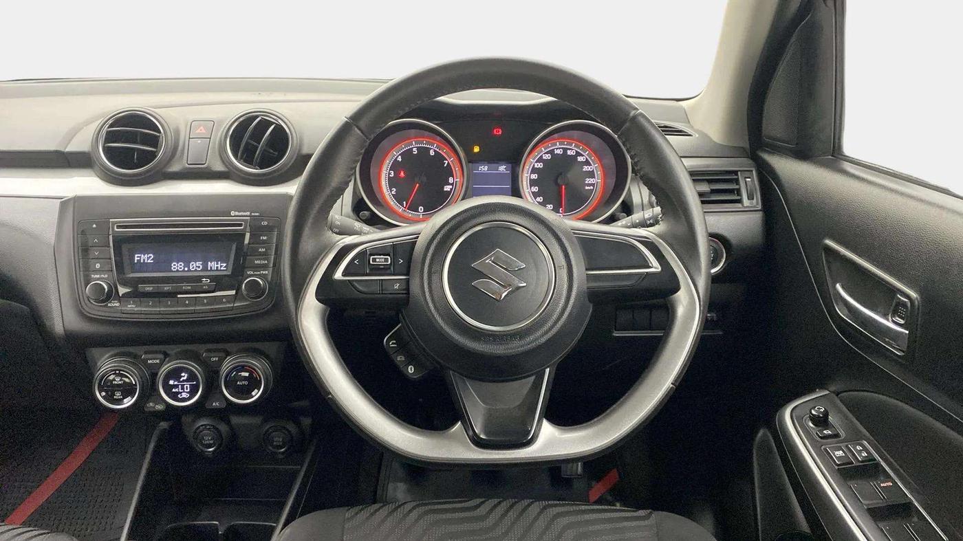2020 Maruti Swift ZXI PLUS, Petrol, Manual, 46,861 km, Steering Wheel Close Up