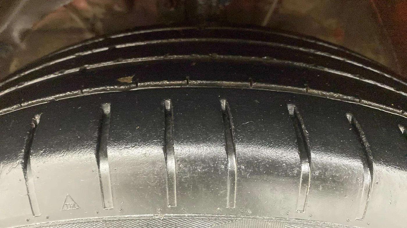 2020 Maruti Swift ZXI PLUS, Petrol, Manual, 46,861 km, Left Front Tyre Tread