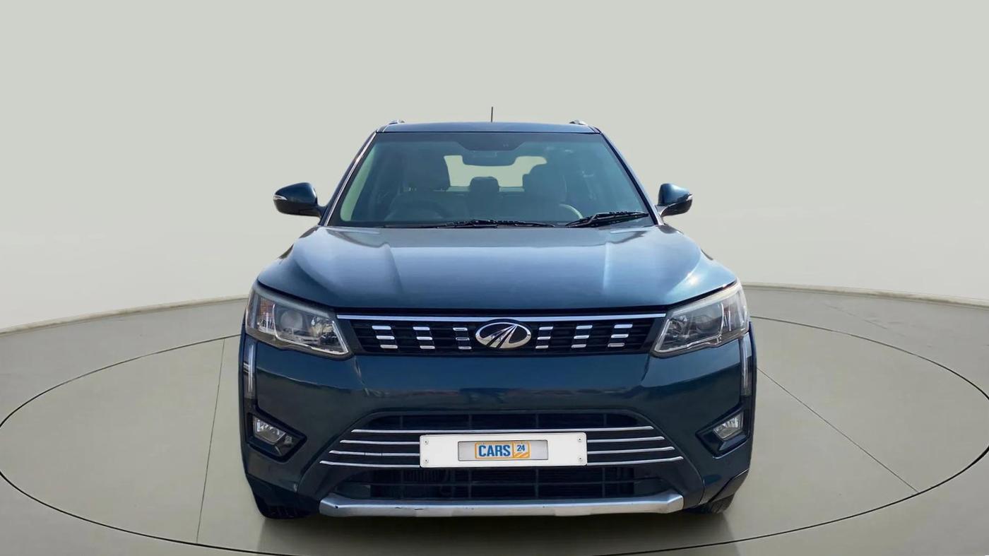 2019 Mahindra XUV300 W8 (O) 1.2 PETROL, Petrol, Manual, 98,220 km, Front