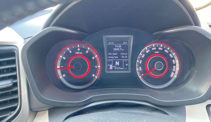 2019 Mahindra XUV300 W8 (O) 1.2 PETROL, Petrol, Manual, 97,358 km, Odometer Image