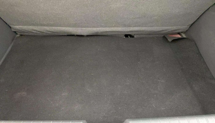 2022 Hyundai GRAND I10 NIOS ASTA AMT 1.2 KAPPA VTVT, Petrol, Automatic, 15,526 km, Boot Inside
