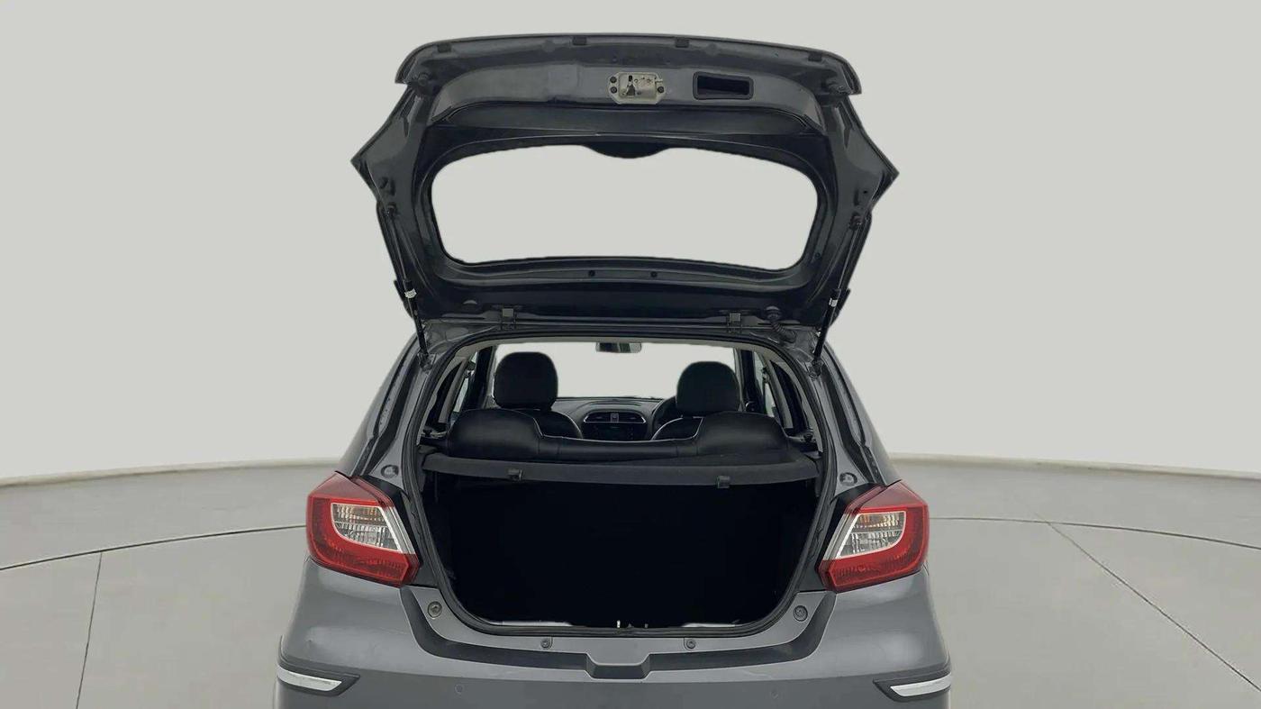 2022 Tata Tiago XTA PETROL, Petrol, Automatic, 42,454 km, Boot Door Open