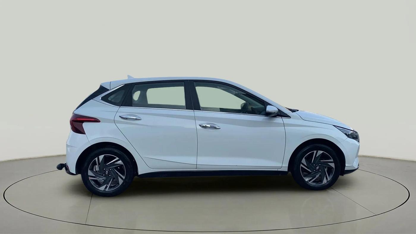 2021 Hyundai NEW I20 ASTA (O) 1.2 MT, Petrol, Manual, 17,912 km, Left Side
