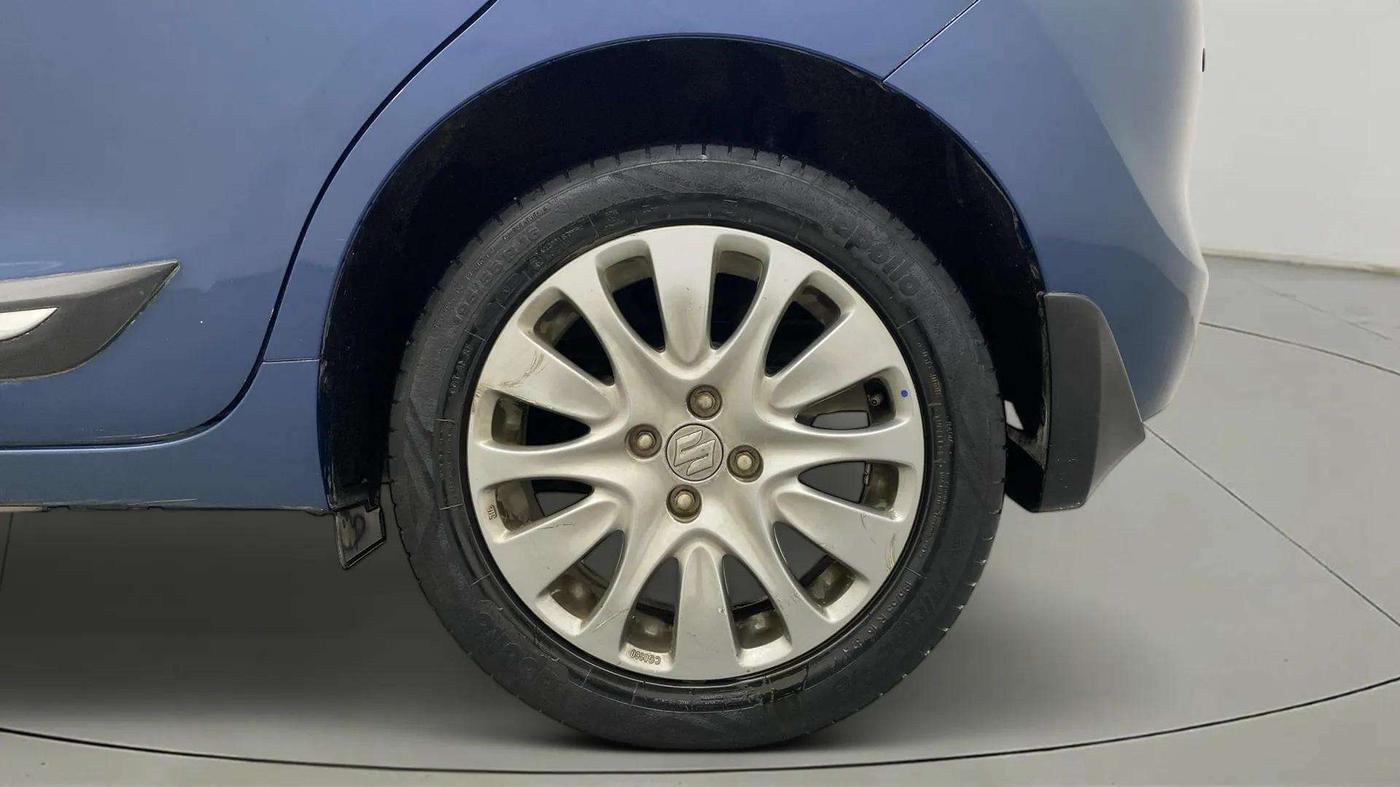 2016 Maruti Baleno ZETA CVT PETROL 1.2, Petrol, Automatic, 31,820 km, Left Rear Wheel