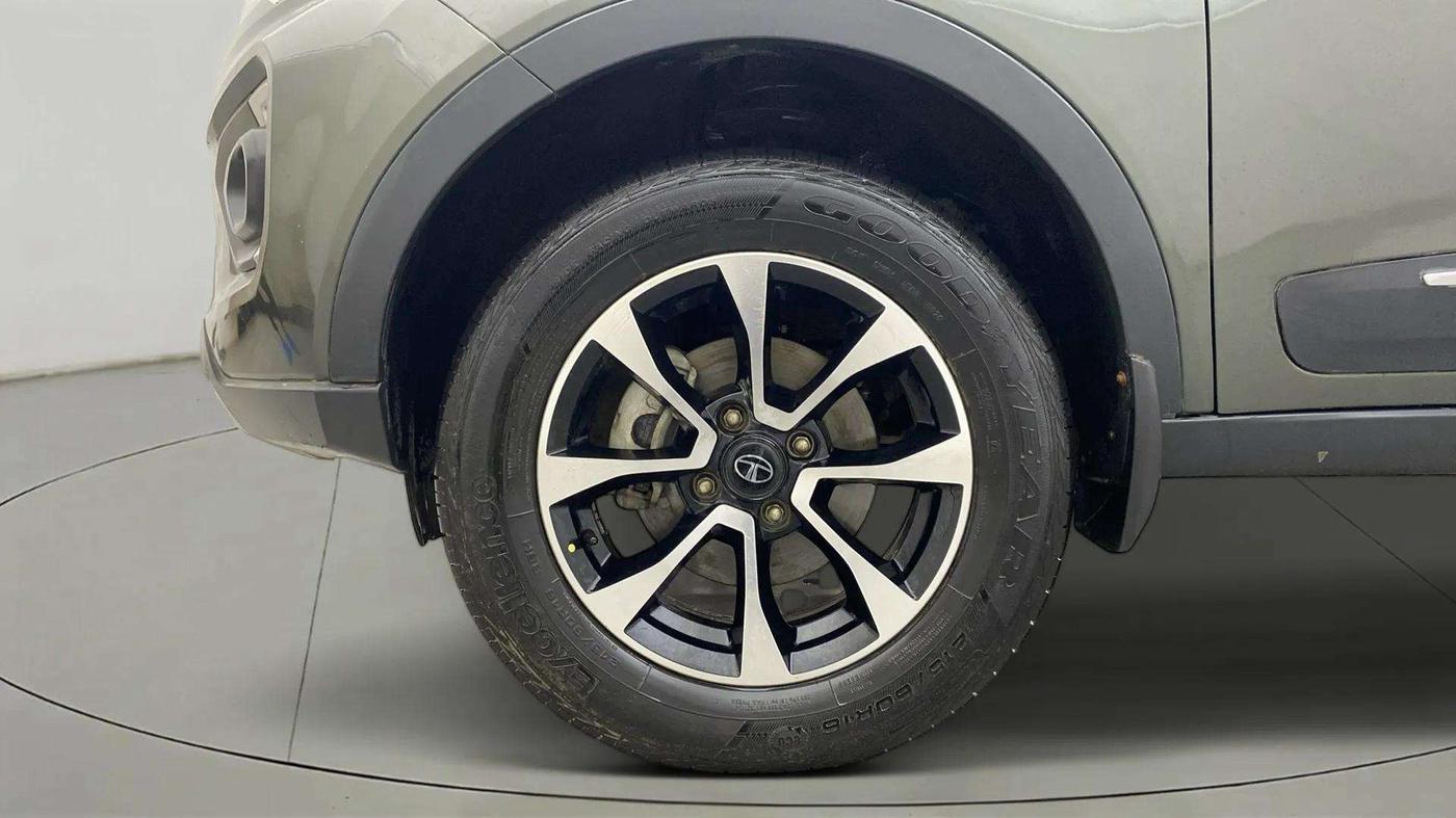 2020 Tata NEXON XZ PLUS PETROL, Petrol, Manual, 30,329 km, Left Front Wheel