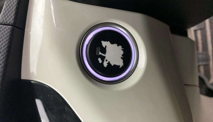 2020 Tata NEXON XZ PLUS PETROL, Petrol, Manual, 30,329 km, Keyless Start/ Stop Button
