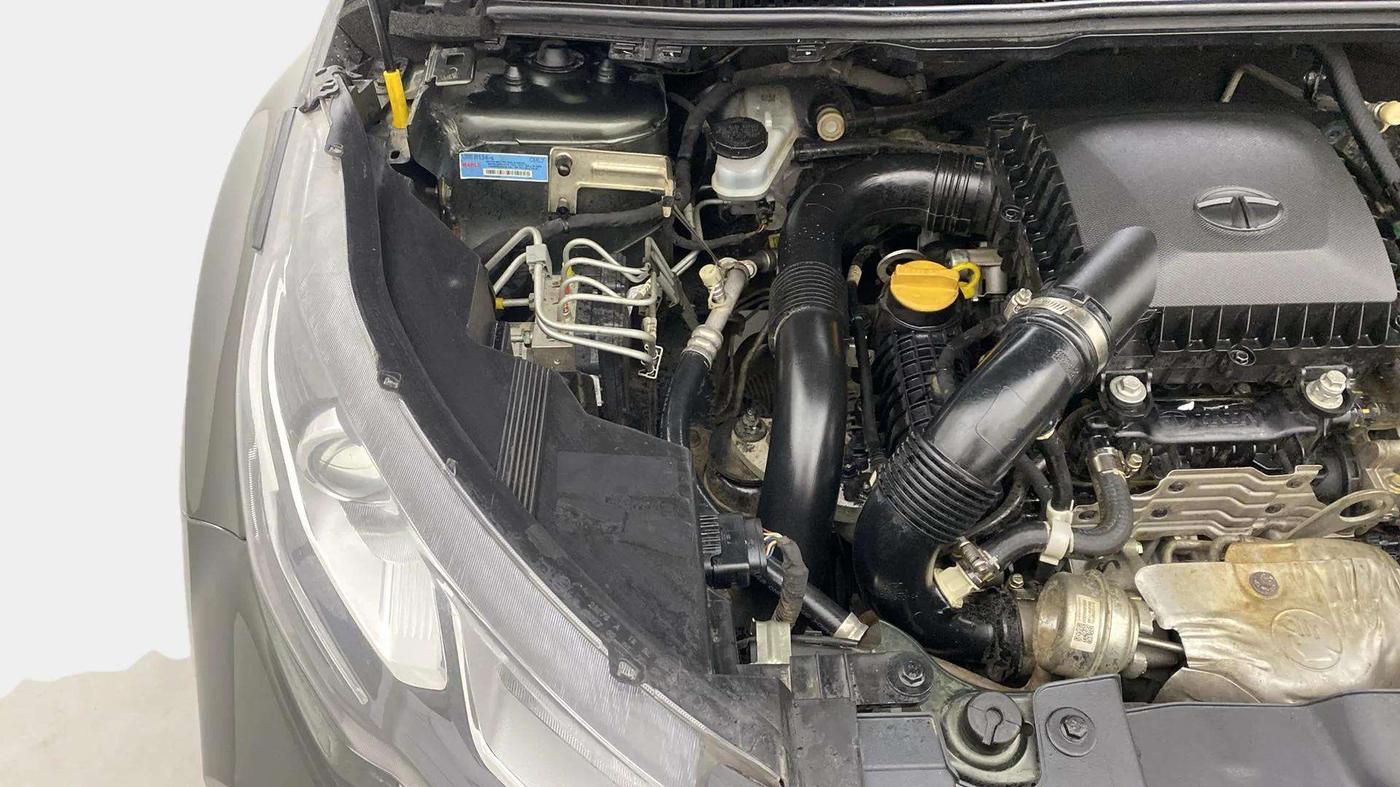 2020 Tata NEXON XZ PLUS PETROL, Petrol, Manual, 30,329 km, Engine View - Right