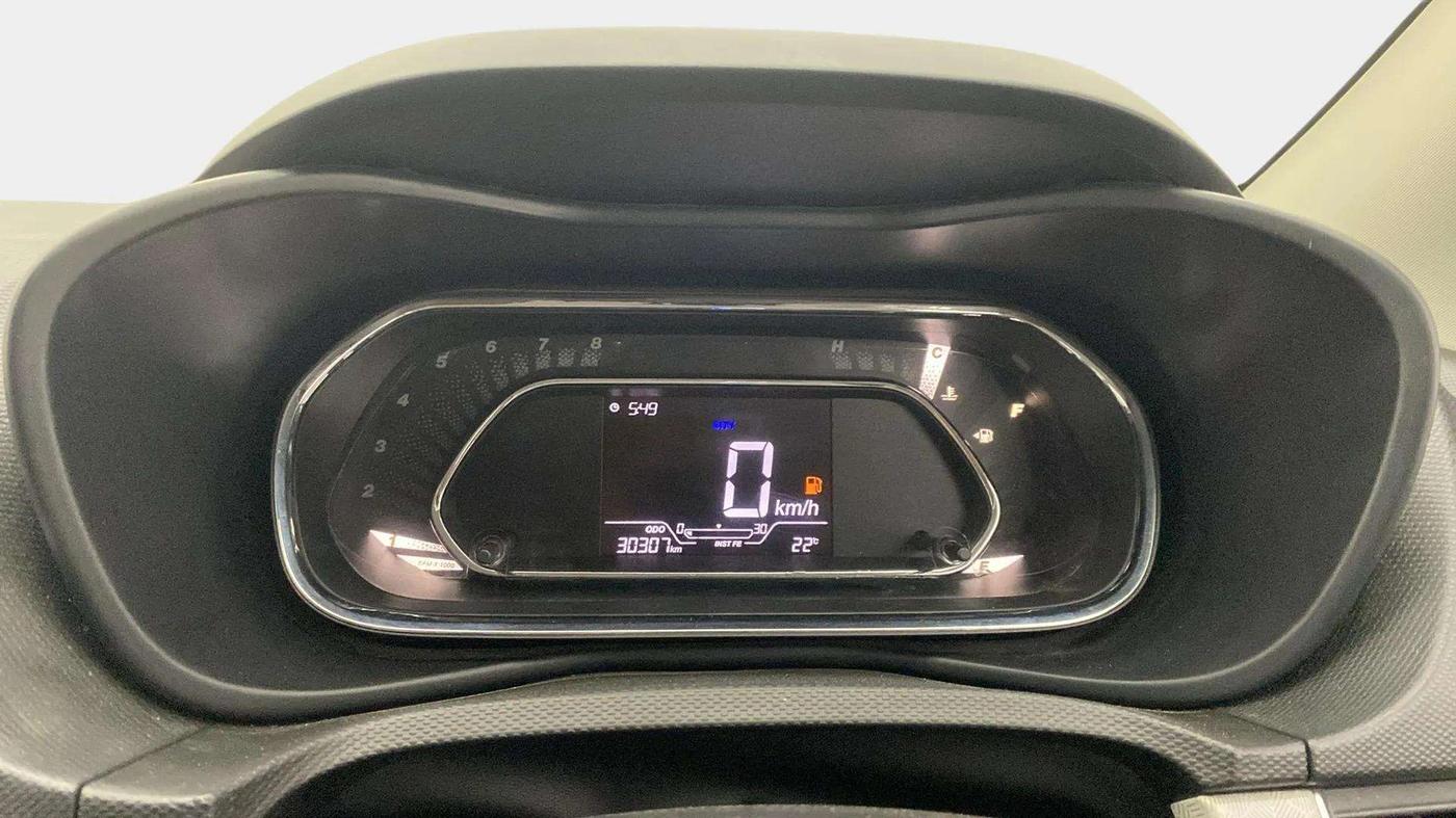 2020 Tata NEXON XZ PLUS PETROL, Petrol, Manual, 30,329 km, Odometer Image