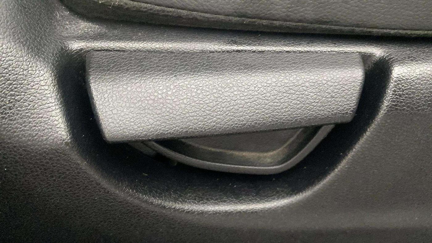 2018 Hyundai NEW SANTRO ASTA MT, Petrol, Manual, 24,038 km, Driver Side Adjustment Panel