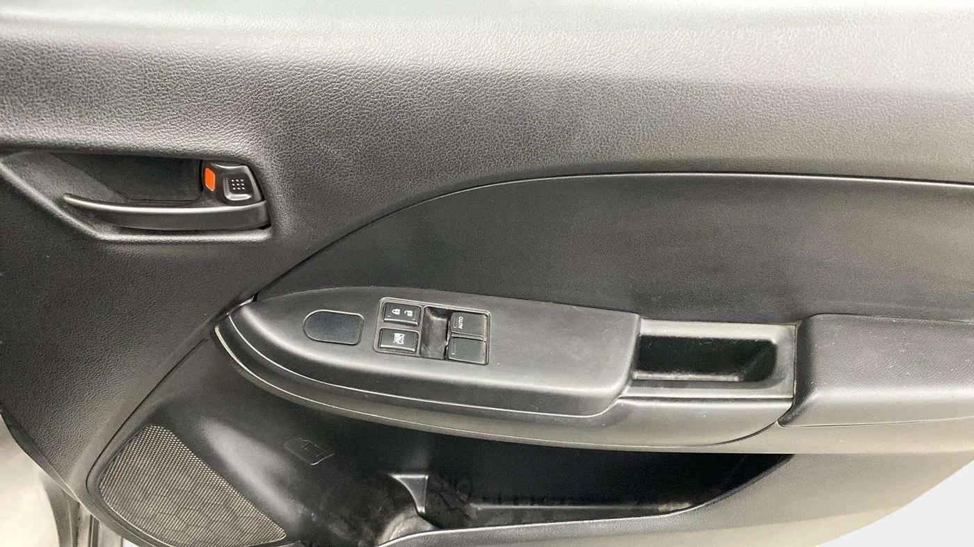 2019 Maruti Baleno SIGMA PETROL 1.2, Petrol, Manual, 48,101 km, Driver Side Door Panels Control