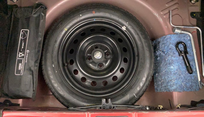 2016 Toyota Etios Liva V DUAL TONE, Petrol, Manual, 44,287 km, Spare Tyre