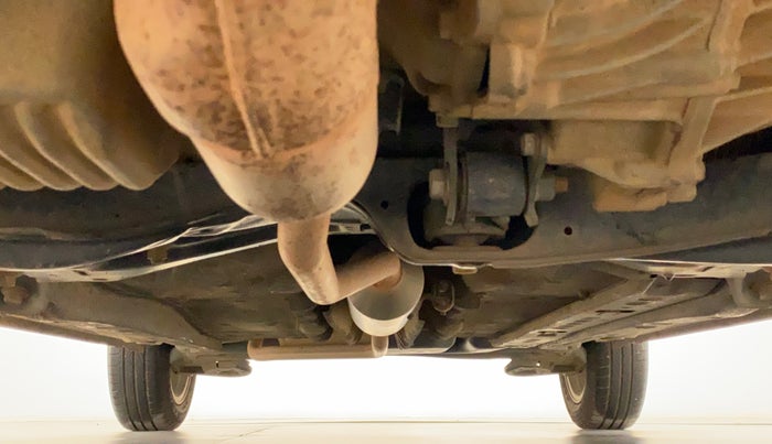 2016 Toyota Etios Liva V DUAL TONE, Petrol, Manual, 44,287 km, Front Underbody