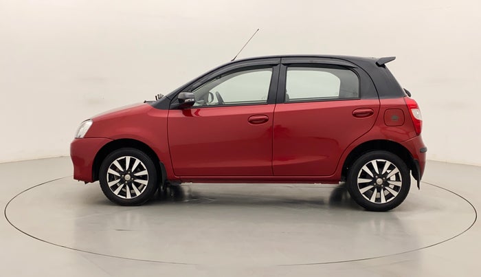 2016 Toyota Etios Liva V DUAL TONE, Petrol, Manual, 44,287 km, Left Side