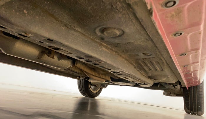 2016 Toyota Etios Liva V DUAL TONE, Petrol, Manual, 44,287 km, Right Side Underbody