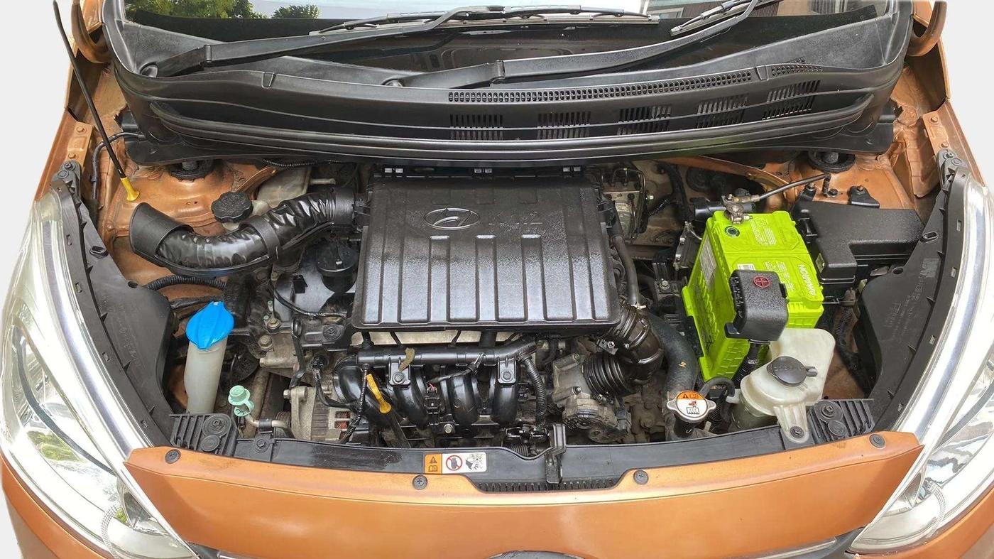 2016 Hyundai Grand i10 ASTA (O) 1.2 KAPPA VTVT, Petrol, Manual, 63,148 km, Open Bonet
