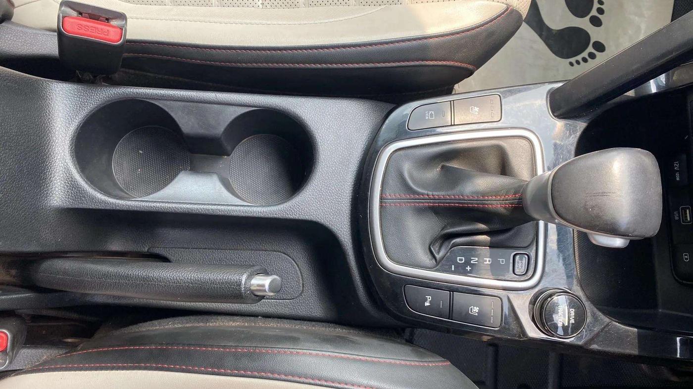 2020 KIA SELTOS GTX PLUS DCT 1.4 PETROL, Petrol, Automatic, 75,698 km, Gear Lever