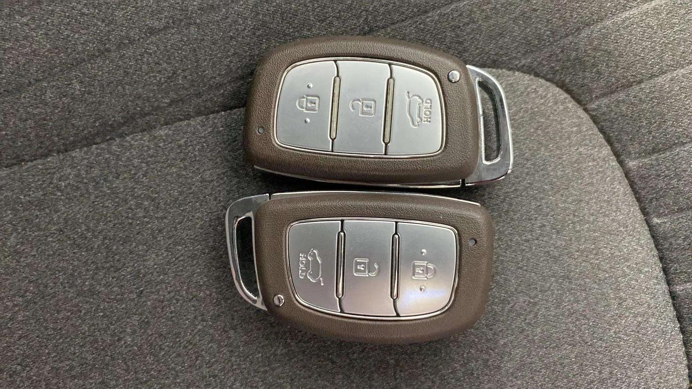 2023 Hyundai Creta S PLUS KNIGHT 1.5 PETROL, Petrol, Manual, 20,399 km, Key Close Up