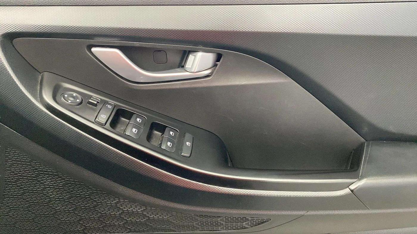 2023 Hyundai Creta S PLUS KNIGHT 1.5 PETROL, Petrol, Manual, 20,399 km, Driver Side Door Panels Control