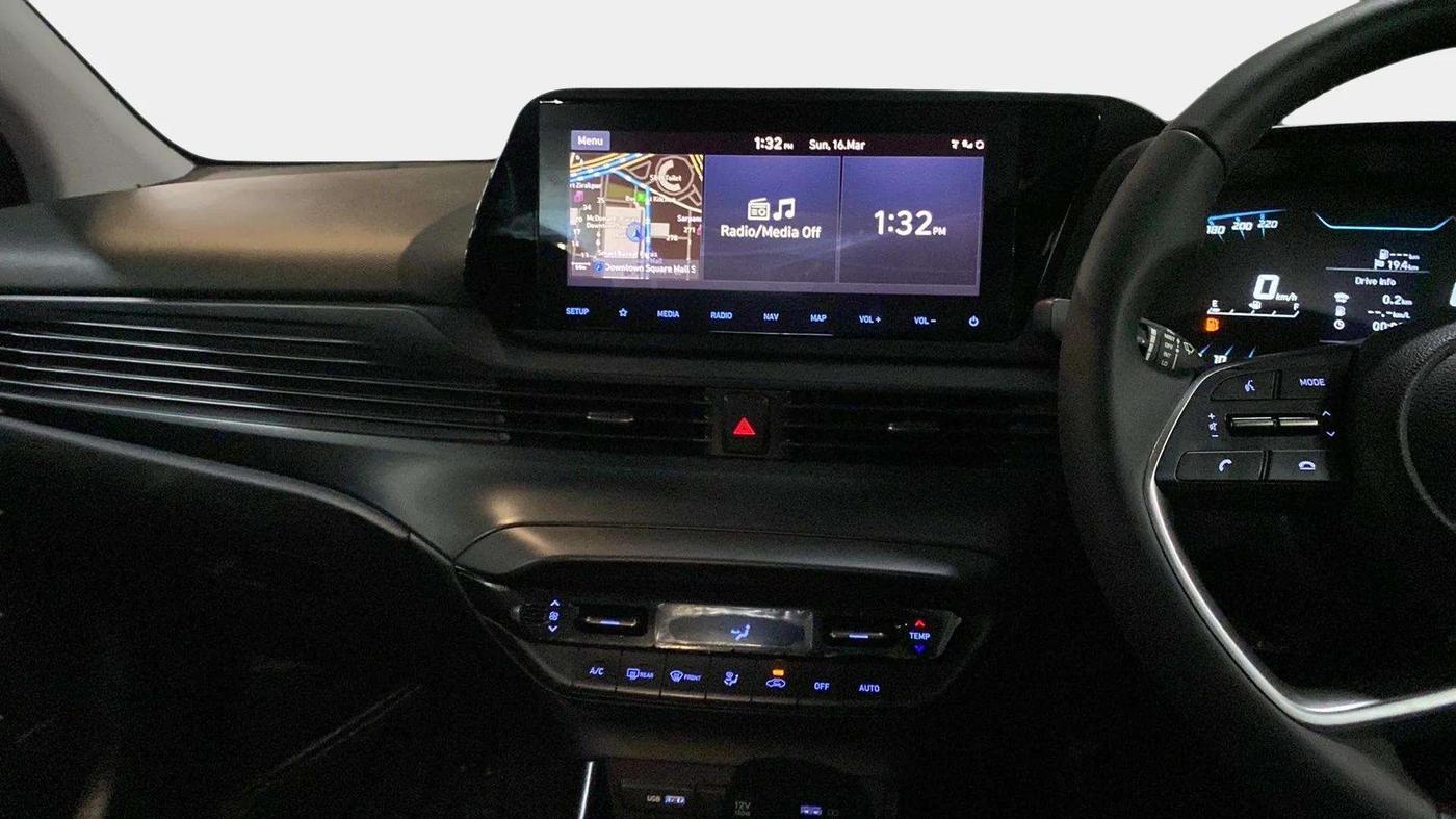 2023 Hyundai NEW I20 ASTA (O) 1.2 MT, Petrol, Manual, 29,636 km, Air Conditioner