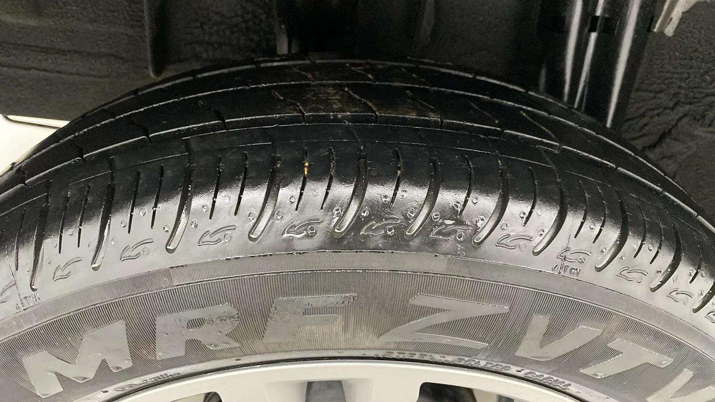 2022 Renault TRIBER RXZ, Petrol, Manual, 19,341 km, Right Rear Tyre Tread