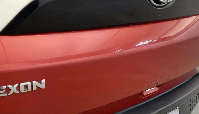 2018 Tata NEXON XZ PLUS PETROL, Petrol, Manual, 20,839 km, Dicky (Boot door) - Minor scratches