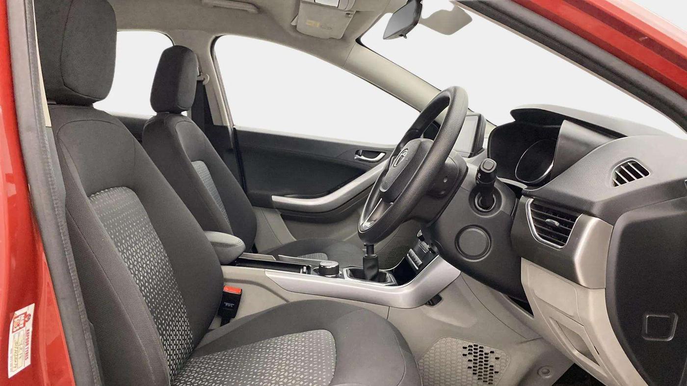 2018 Tata NEXON XZ PLUS PETROL, Petrol, Manual, 20,839 km, Right Side Front Door Cabin