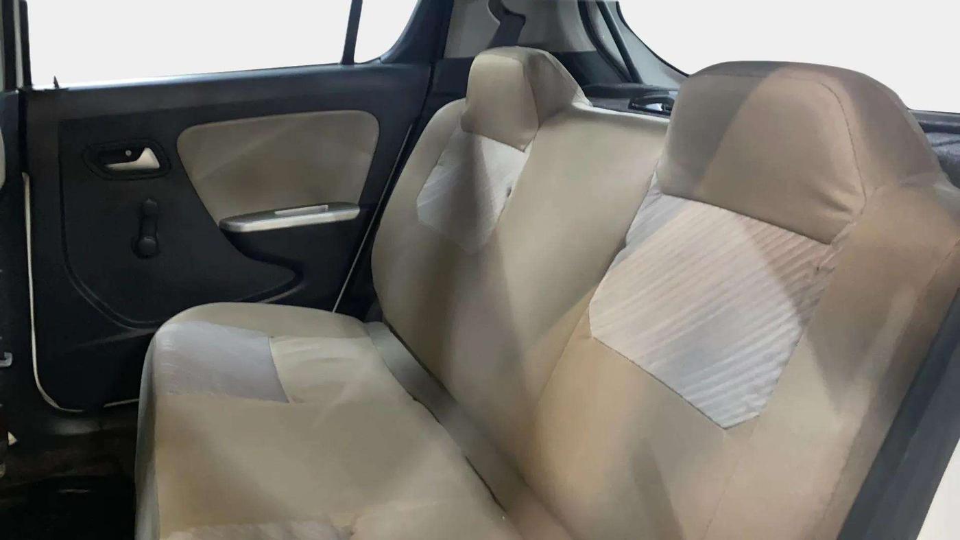 2018 Maruti Alto K10 VXI, Petrol, Manual, 49,714 km, Right Side Rear Door Cabin