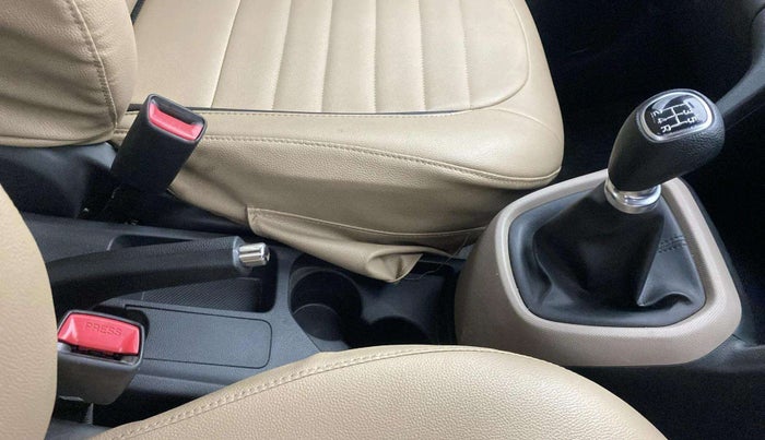 2019 Hyundai Grand i10 SPORTZ 1.2 KAPPA VTVT, Petrol, Manual, 35,247 km, Gear Lever