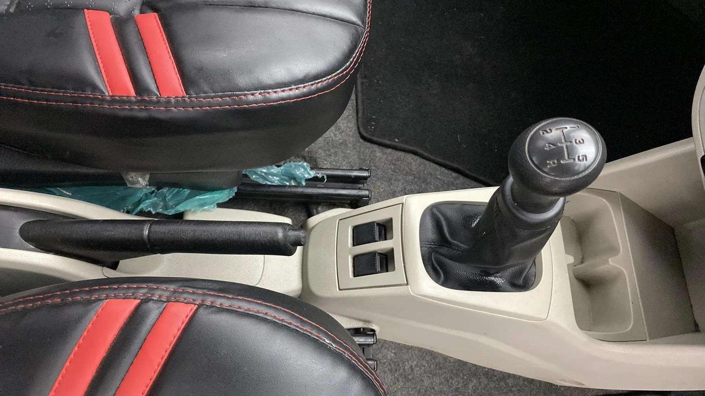 2021 Maruti Alto LXI, Petrol, Manual, 37,686 km, Gear Lever