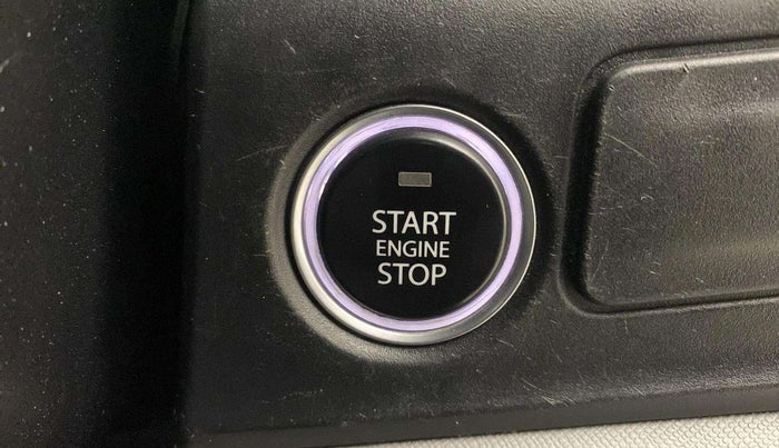 2020 Tata ALTROZ XZ PETROL, Petrol, Manual, 95,893 km, Keyless Start/ Stop Button