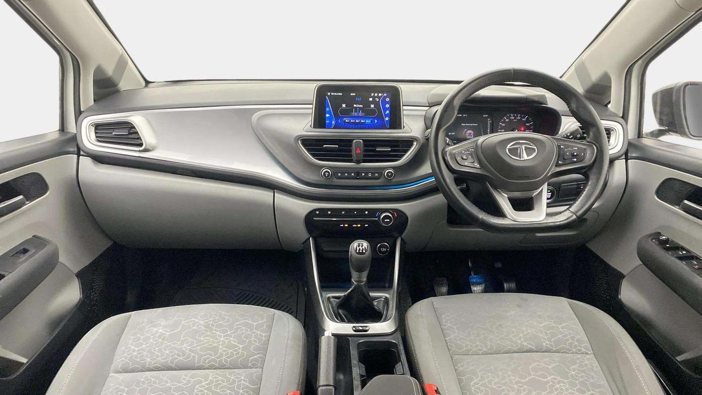 2020 Tata ALTROZ XZ PETROL, Petrol, Manual, 95,893 km, Dashboard