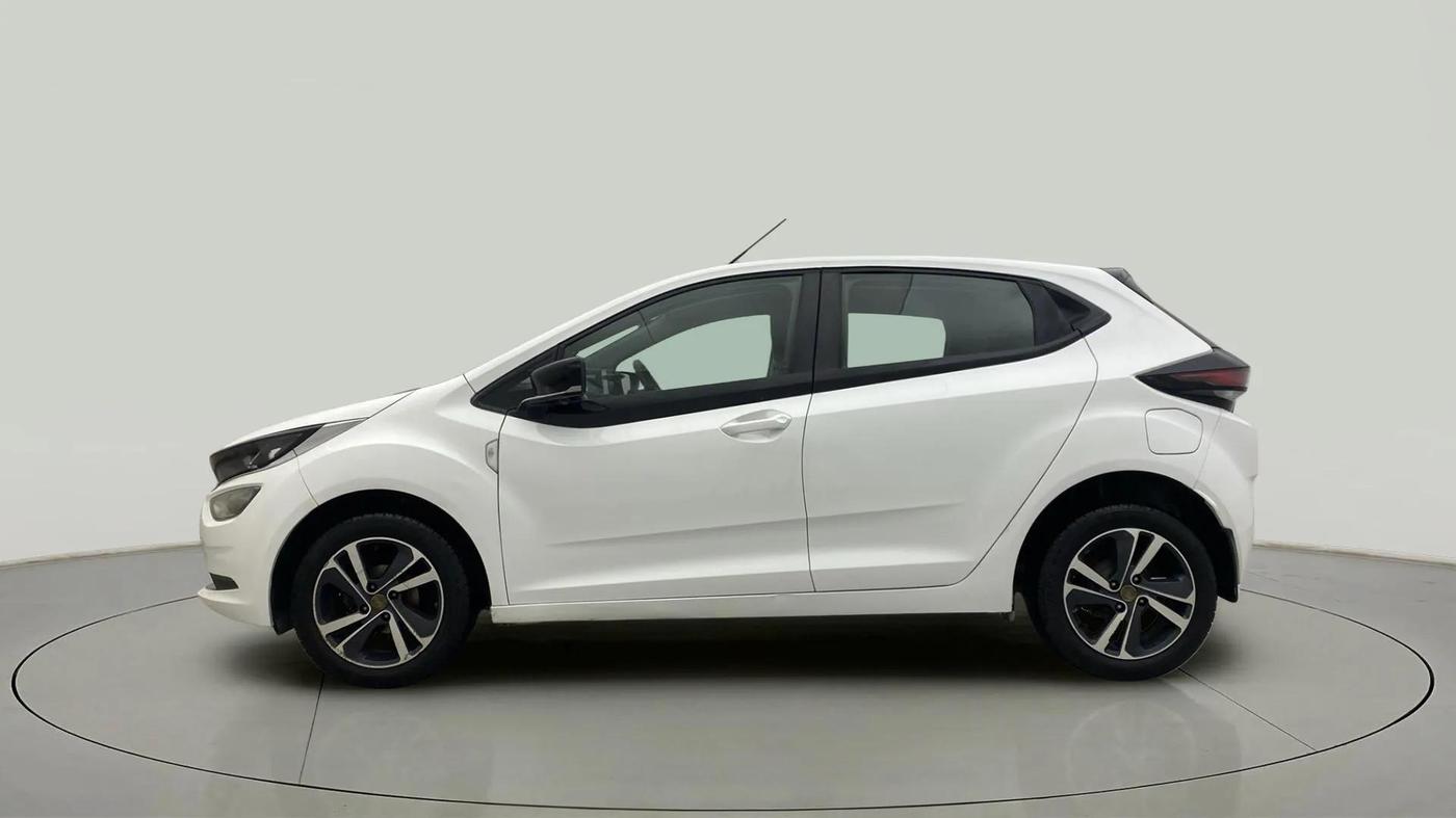 2020 Tata ALTROZ XZ PETROL, Petrol, Manual, 95,893 km, Left Side
