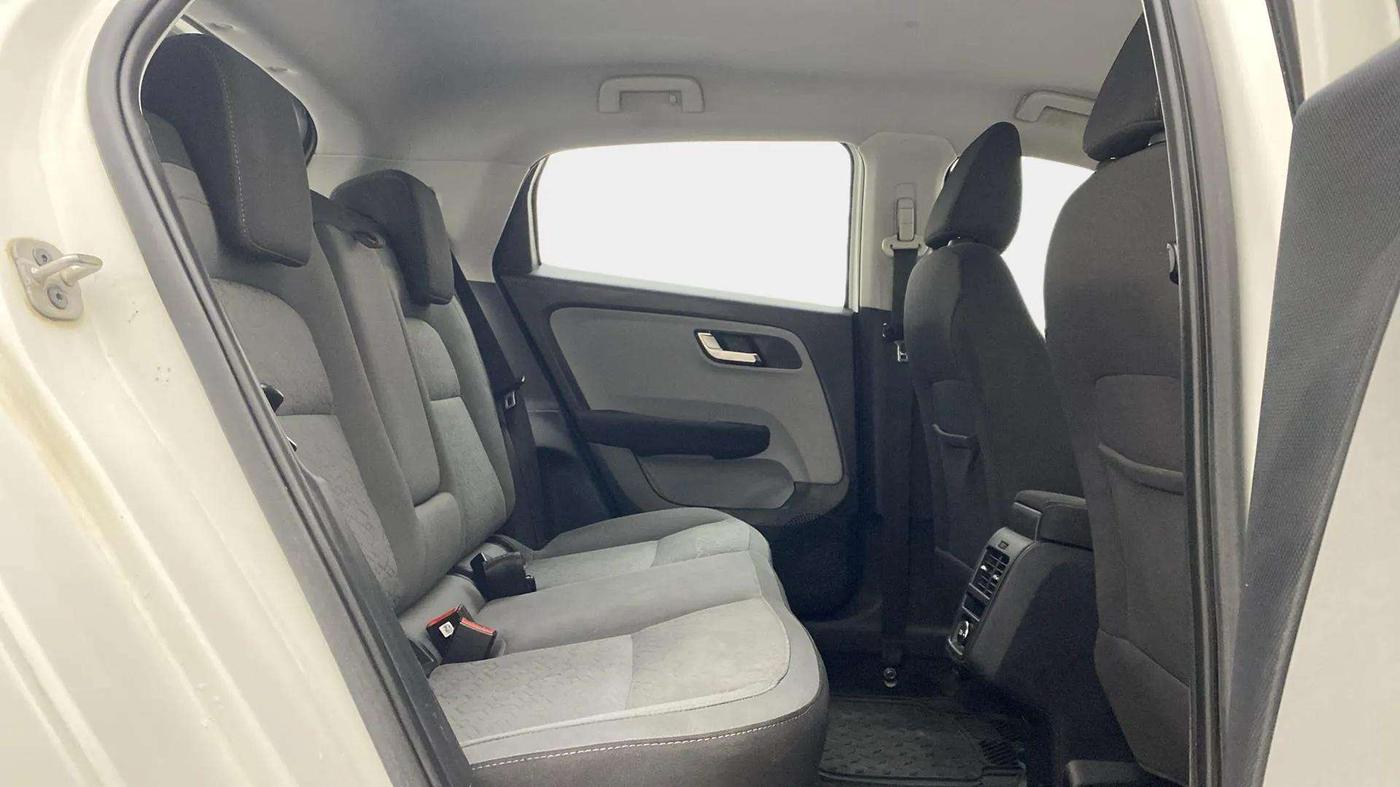 2020 Tata ALTROZ XZ PETROL, Petrol, Manual, 95,893 km, Right Side Rear Door Cabin