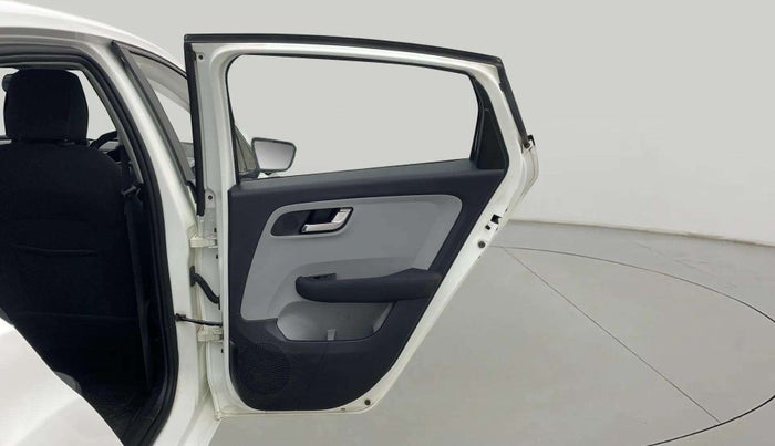 2020 Tata ALTROZ XZ PETROL, Petrol, Manual, 95,893 km, RHS Rear Door