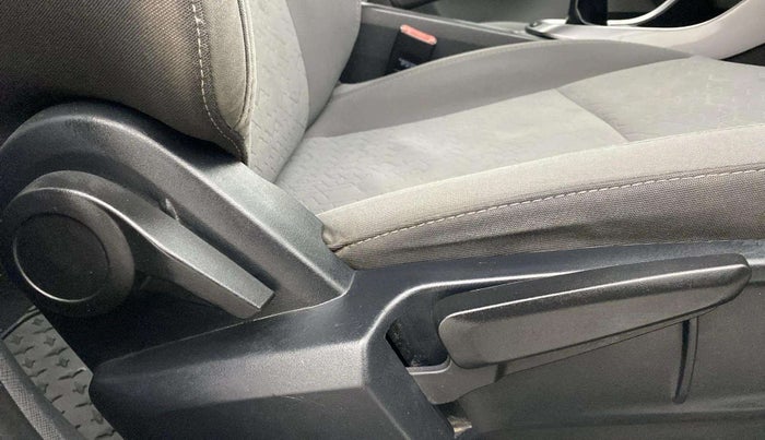 2020 Tata ALTROZ XZ PETROL, Petrol, Manual, 95,893 km, Driver Side Adjustment Panel