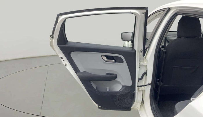 2020 Tata ALTROZ XZ PETROL, Petrol, Manual, 95,893 km, LHS Rear Door