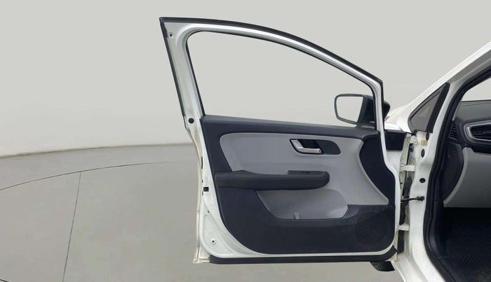 2020 Tata ALTROZ XZ PETROL, Petrol, Manual, 95,893 km, LHS Front Door