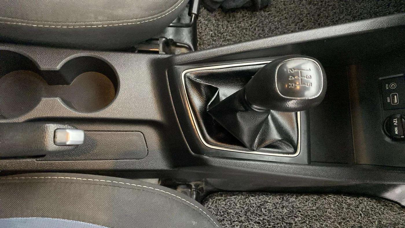 2017 Hyundai i20 Active 1.2 S, CNG, Manual, 88,611 km, Gear Lever