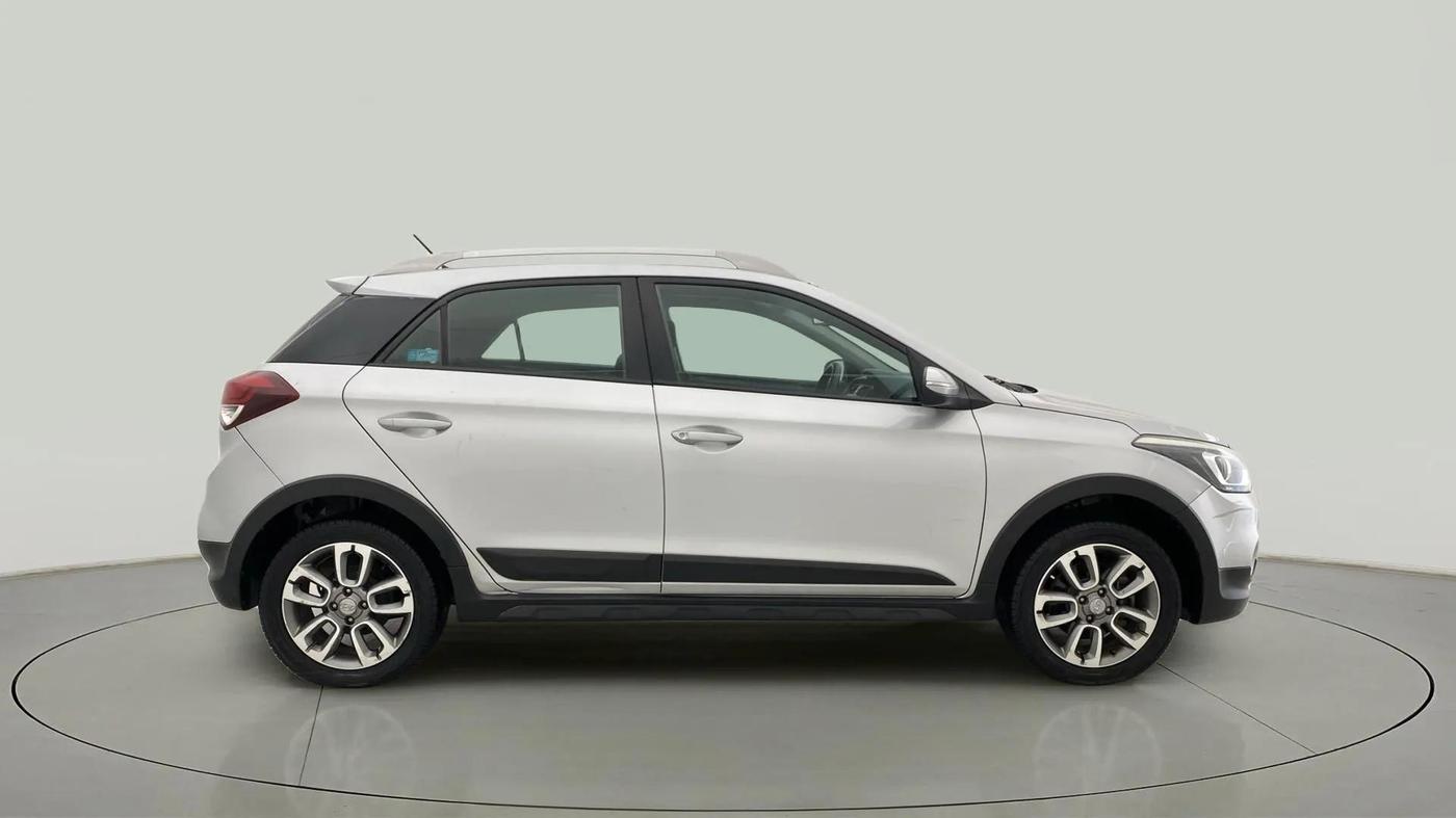 2017 Hyundai i20 Active 1.2 S, CNG, Manual, 88,611 km, Right Side View