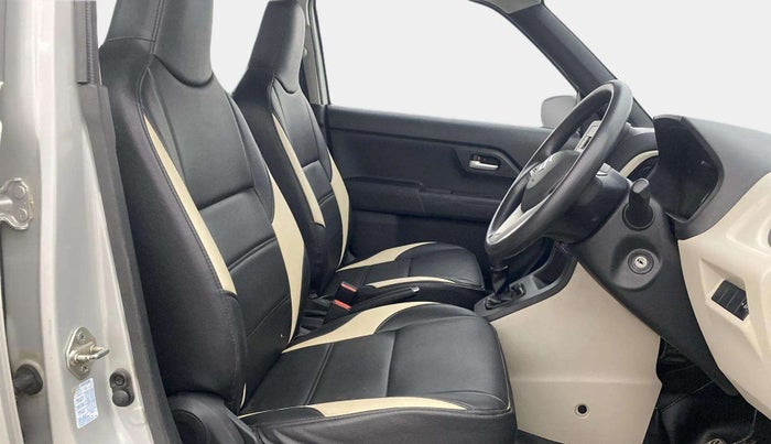 2019 Maruti New Wagon-R VXI (O) 1.2, Petrol, Manual, 56,253 km, Right Side Front Door Cabin