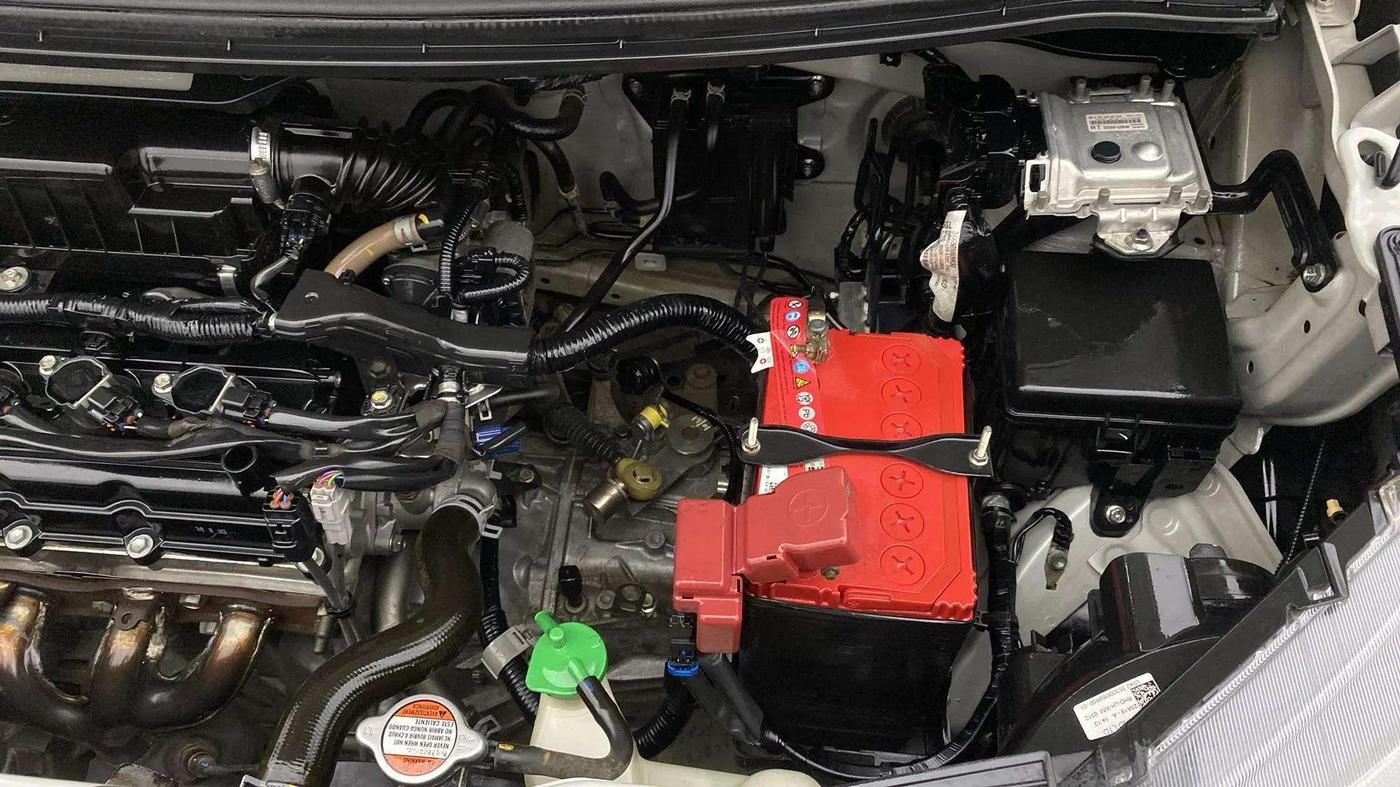 2019 Maruti New Wagon-R VXI (O) 1.2, Petrol, Manual, 56,253 km, Engine View - Left