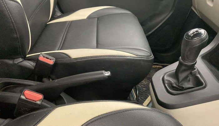 2019 Maruti New Wagon-R VXI (O) 1.2, Petrol, Manual, 56,253 km, Gear Lever